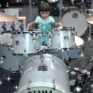 Meet your Posher, Joy